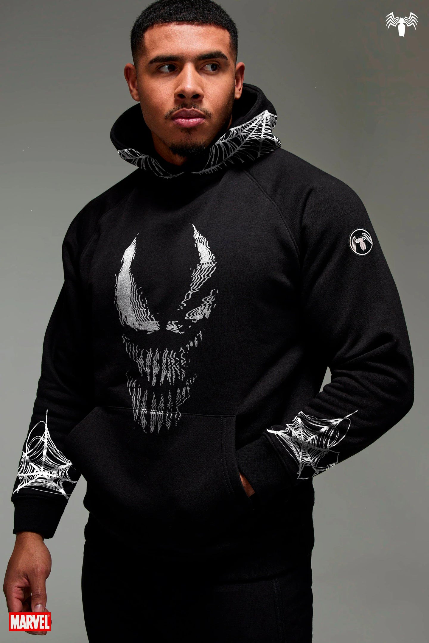 Hoodie Venom Black - Edicion Limitada